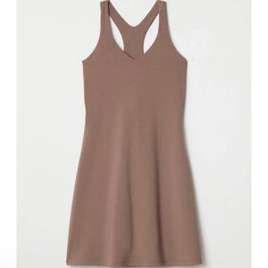 Girlfriend Collective NWOT Lola V-Neck Dress